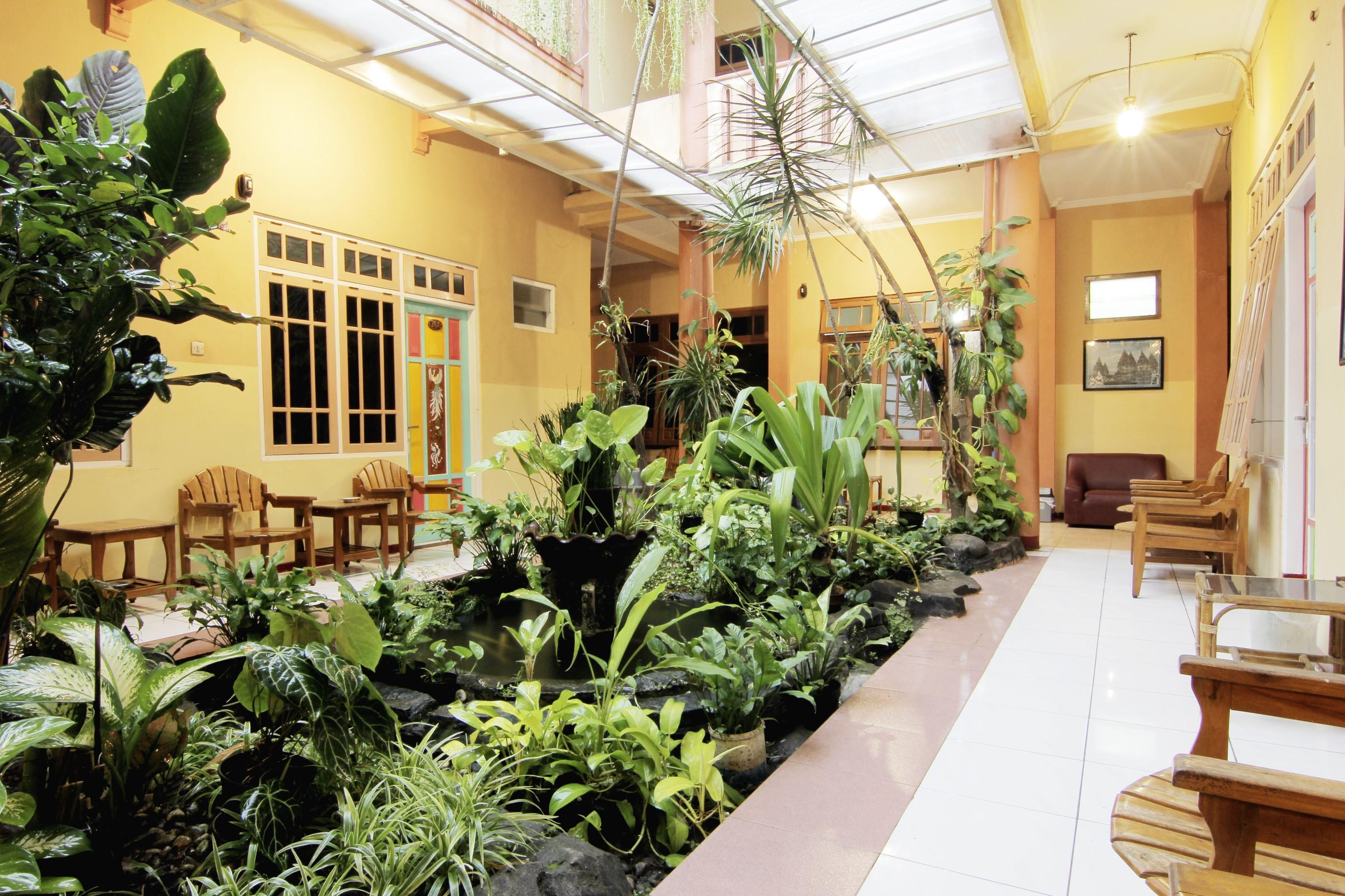 Monica Hotel Jogyakarta Zewnętrze zdjęcie